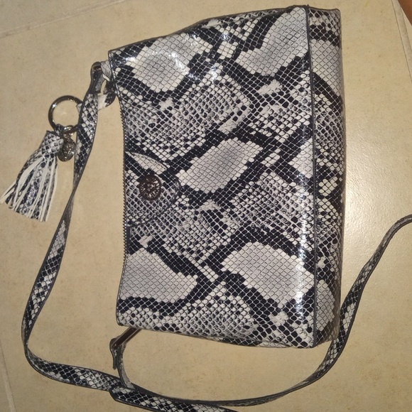 Anne Klein snake skin crossbody - Picture 3 of 4